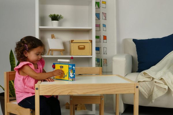 Fisher Price Classics TV Radio - Image 4